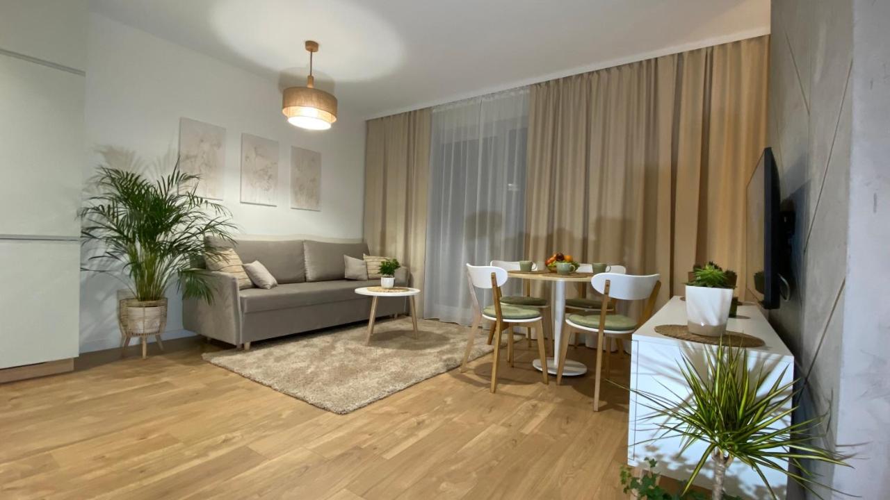 Green Park Apartament Przemyśl Εξωτερικό φωτογραφία